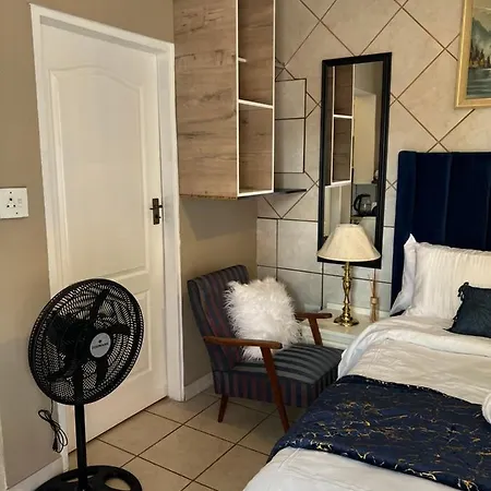 Morningmist Boutique Hotel Centurion Exterior photo